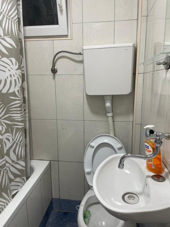 Apartment Lazar & Marco Podgorica Buitenkant foto